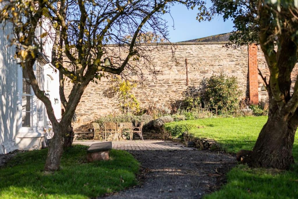 Georgian Country House -Panoramic Views -Sleeps 12 Ruthin Zewnętrze zdjęcie