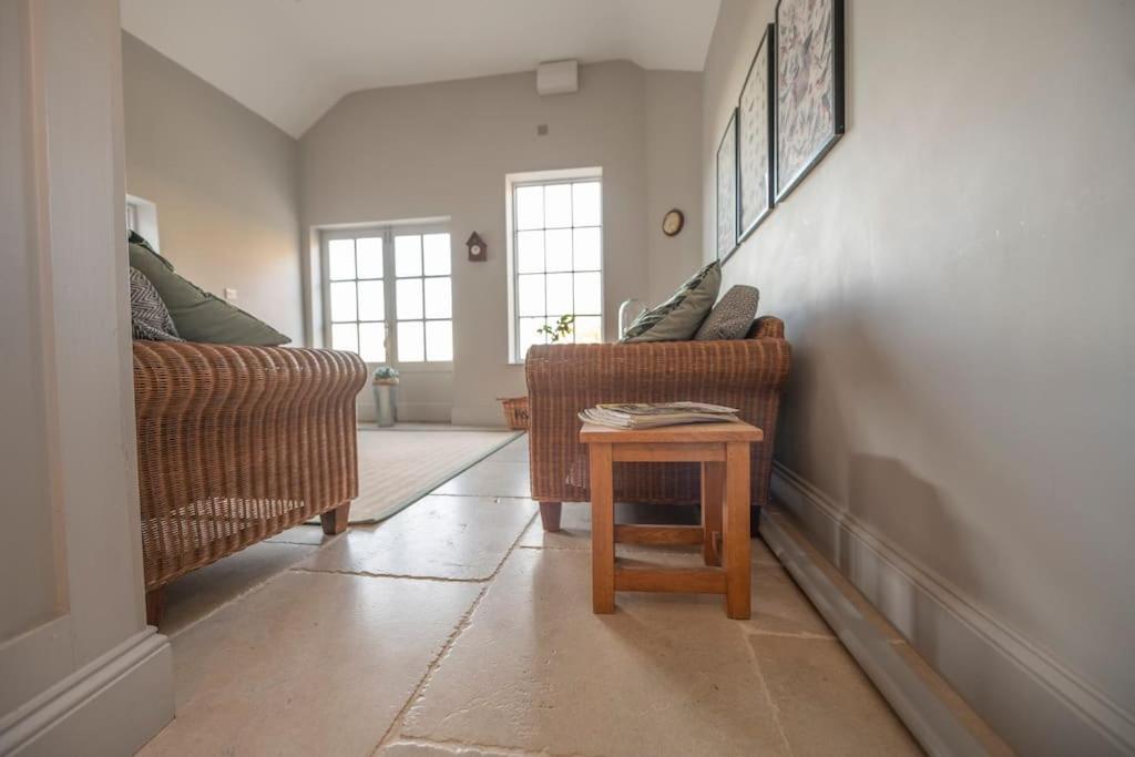 Georgian Country House -Panoramic Views -Sleeps 12 Ruthin Zewnętrze zdjęcie