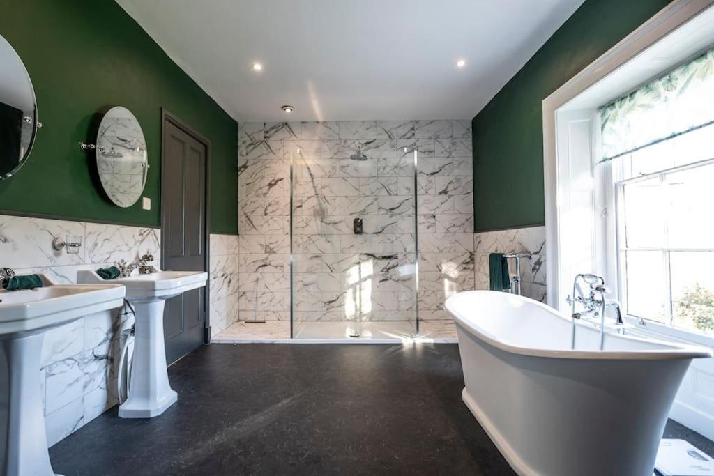 Georgian Country House -Panoramic Views -Sleeps 12 Ruthin Zewnętrze zdjęcie