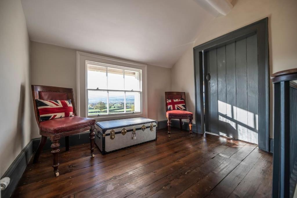 Georgian Country House -Panoramic Views -Sleeps 12 Ruthin Zewnętrze zdjęcie