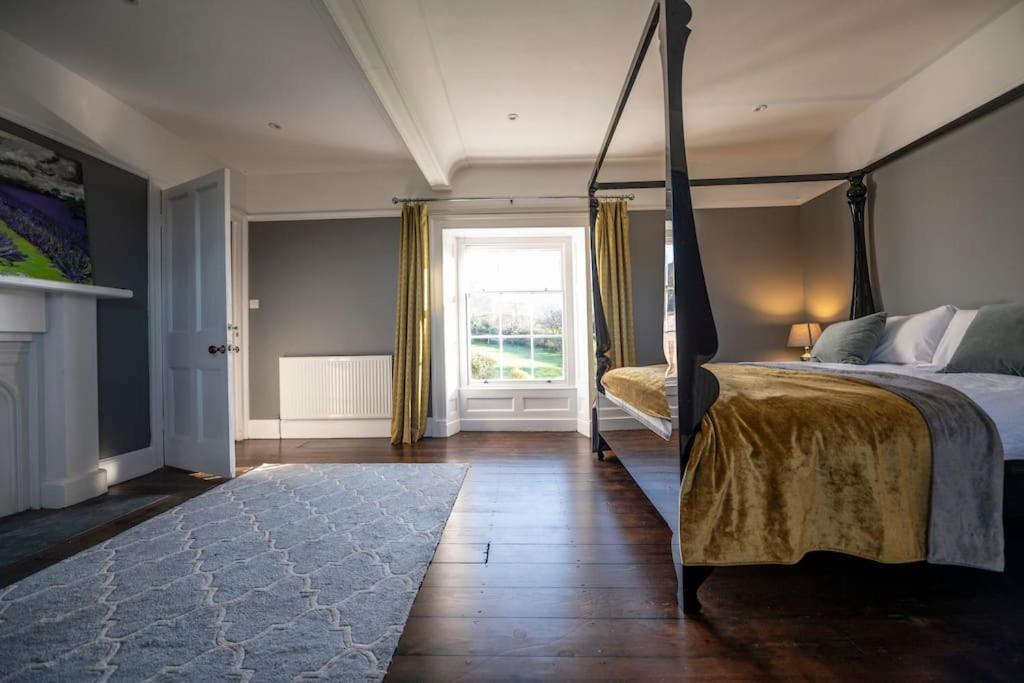 Georgian Country House -Panoramic Views -Sleeps 12 Ruthin Zewnętrze zdjęcie